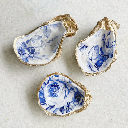 Oyster Ring Dish - Blue and White Floral Print