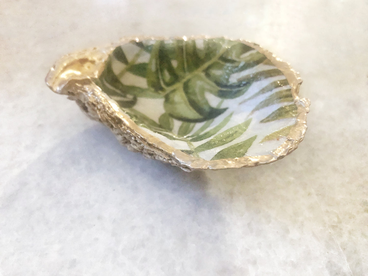 Oyster Ring Dish with Tropical Foliage Print